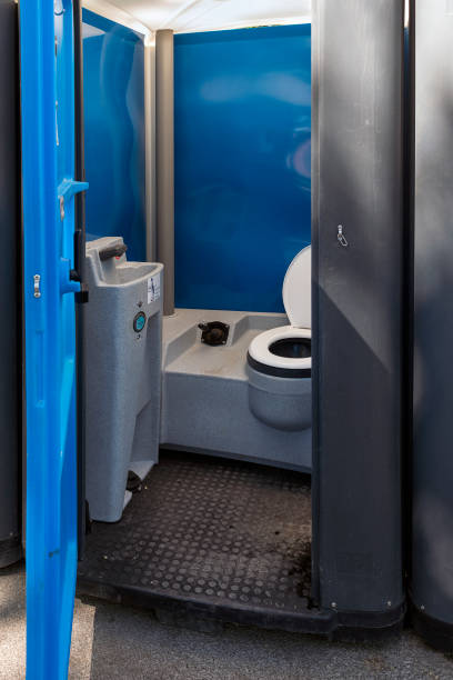 Best Porta potty rental near me  in Ruskin, FL